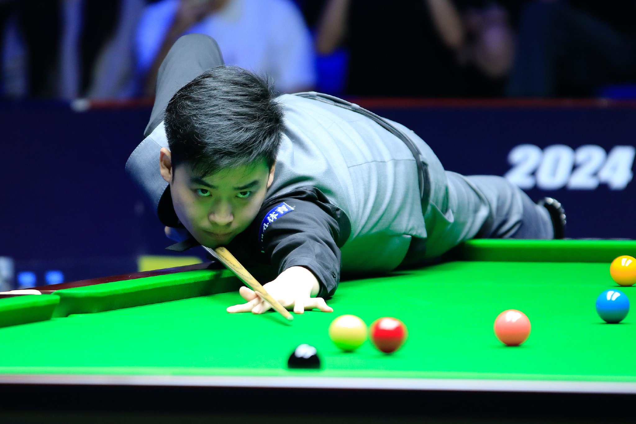 现场演出多 现场演出多