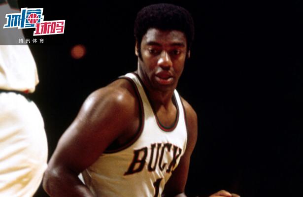 对紧手玩家 对紧手玩家